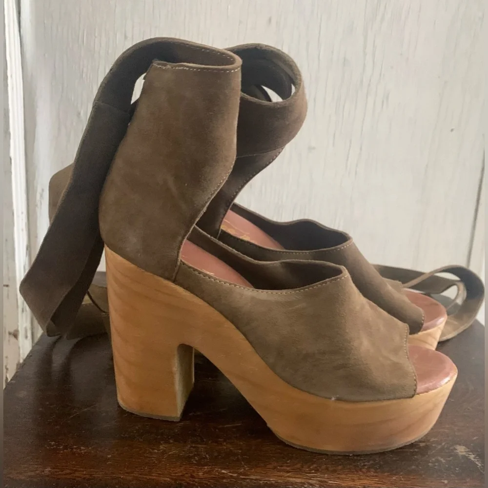 Free People brand new